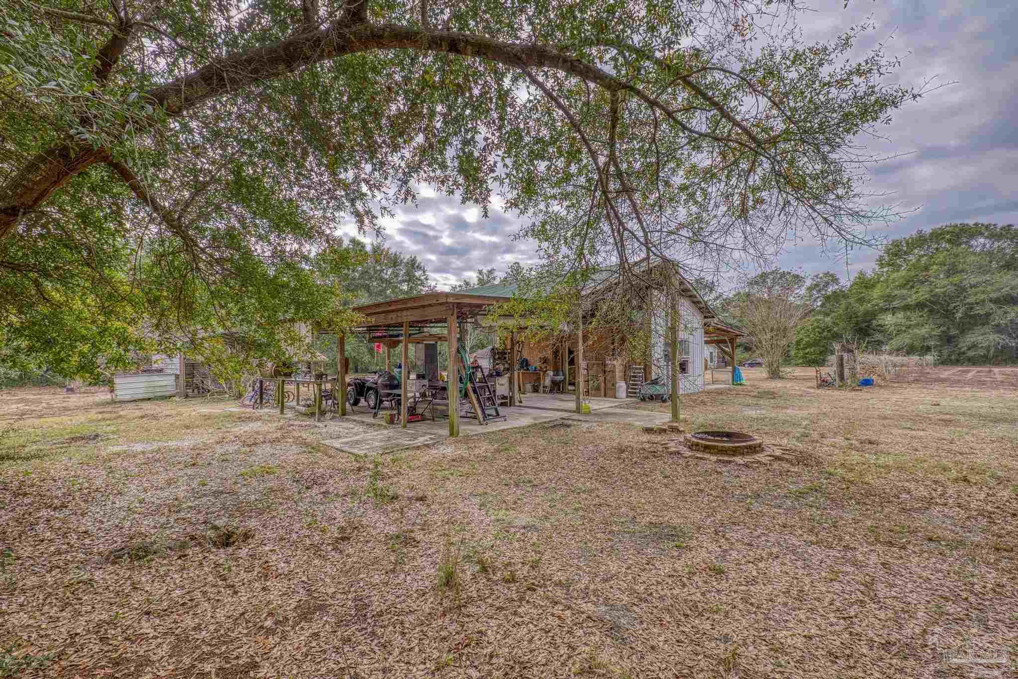 10246 Nichols Lake Road Milton, FL 32583 - Photo 28 of 39