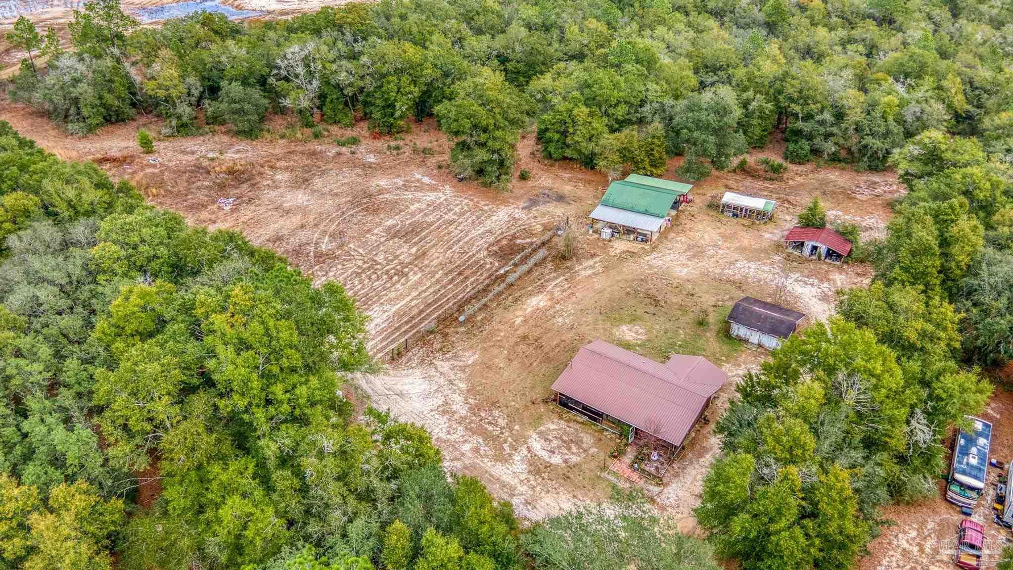 10246 Nichols Lake Road Milton, FL 32583 - Photo 10 of 39