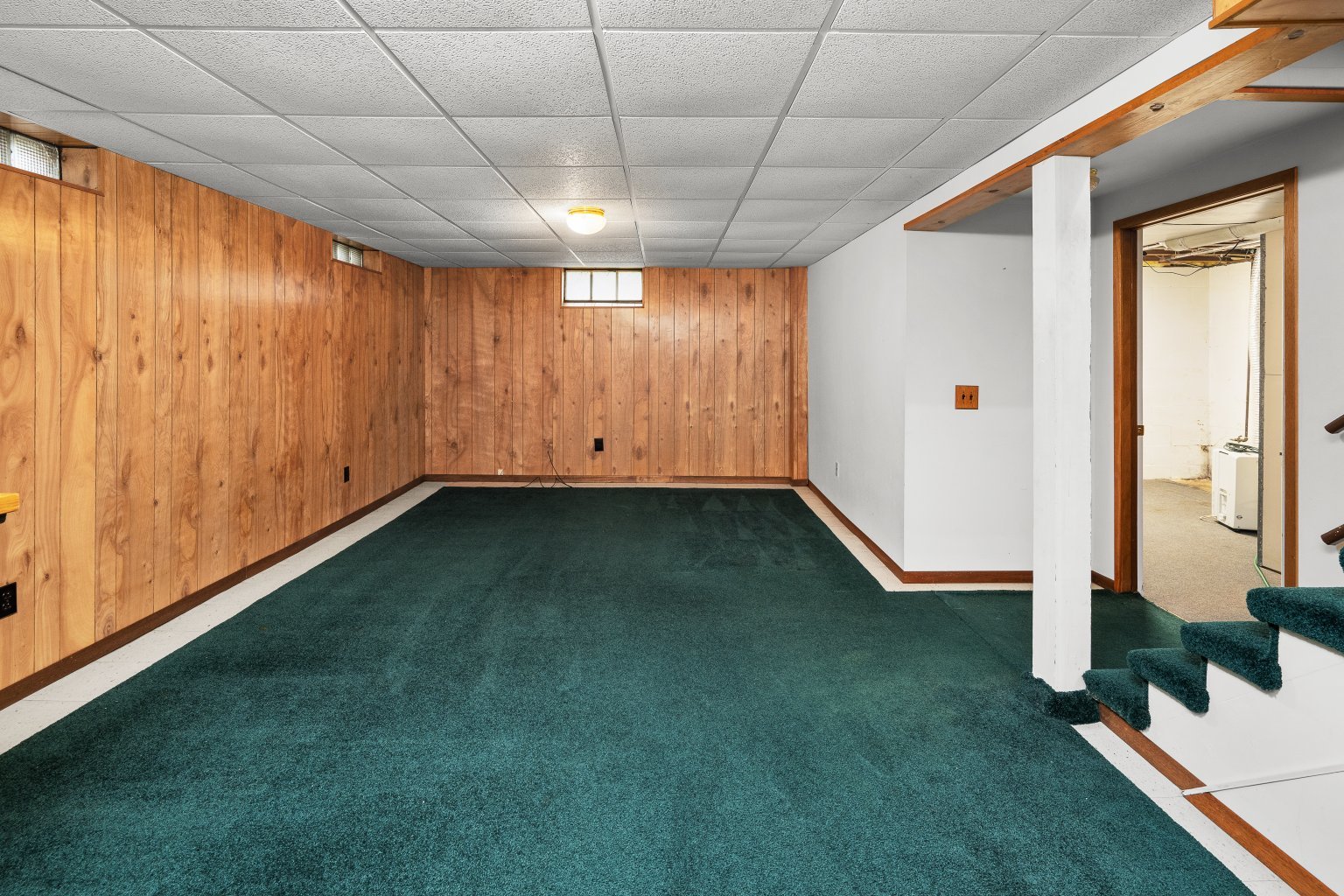 925 24th Street Moline, IL 61265 - Photo 26 of 37 a view of an empty room with a window