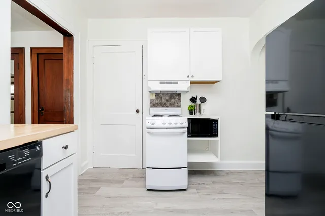 $1,750 | 54 South 5th Avenue, Beech Grove, IN 46107