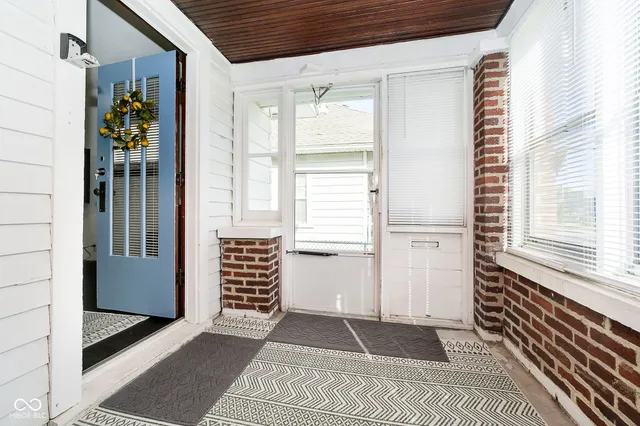 $1,750 | 54 South 5th Avenue, Beech Grove, IN 46107