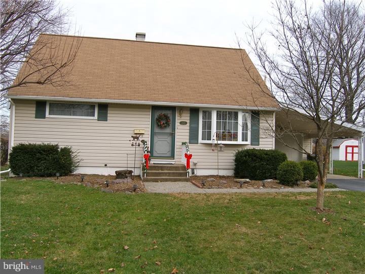 2142 Grove Road Bethlehem, PA 18018 - Photo 1 of 12 Gallery Image 1