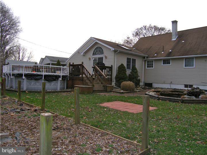 2142 Grove Road Bethlehem, PA 18018 - Photo 11 of 12 Gallery Image 11