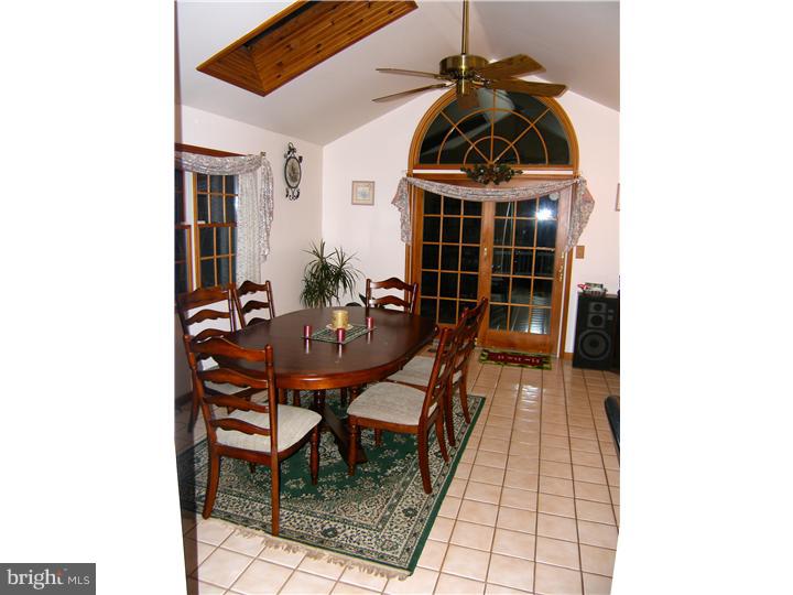 2142 Grove Road Bethlehem, PA 18018 - Photo 5 of 12 Gallery Image 5