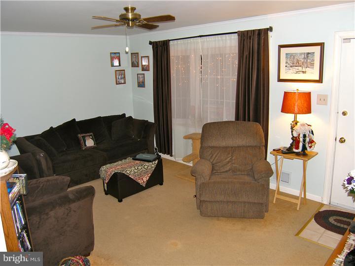 2142 Grove Road Bethlehem, PA 18018 - Photo 6 of 12 Gallery Image 6