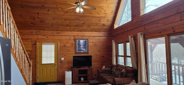 $339,777 | 1672 Creek Road, Duanesburg, NY 12066