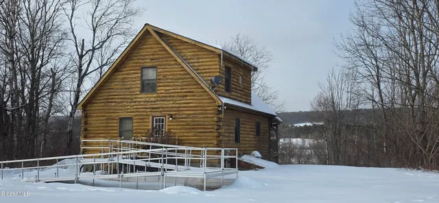 $339,777 | 1672 Creek Road, Duanesburg, NY 12066