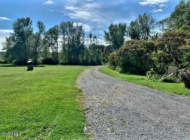 $339,777 | 1672 Creek Road, Duanesburg, NY 12066