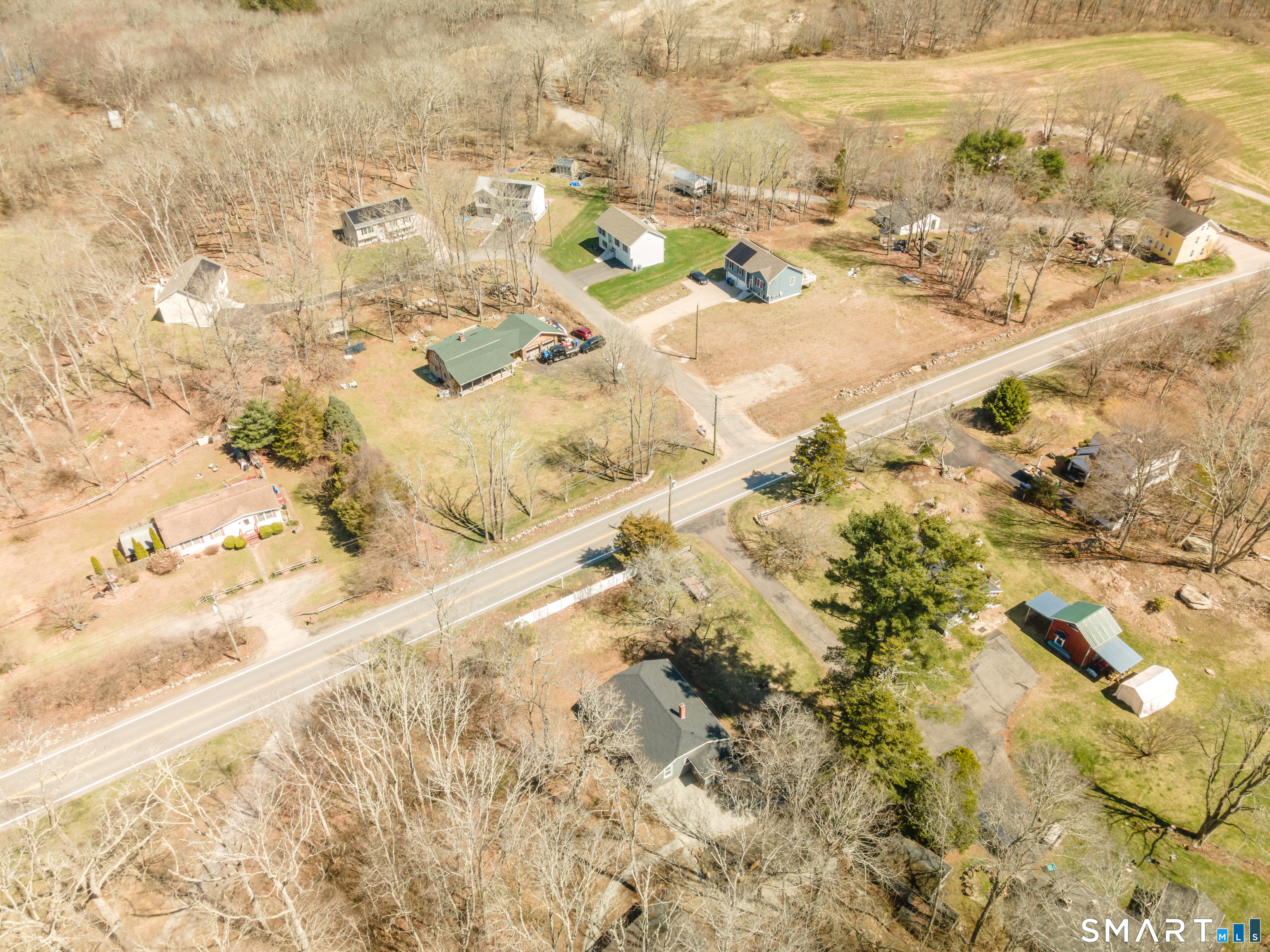 159 Norwich-Westerly Road North Stonington, CT 06359 - Photo 5 of 34