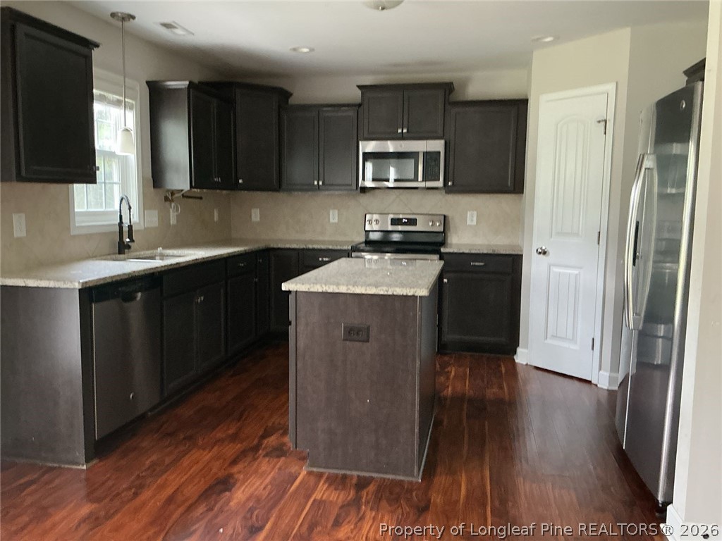1282 Golf Course Road Raeford, NC 28376 - Photo 10 of 37