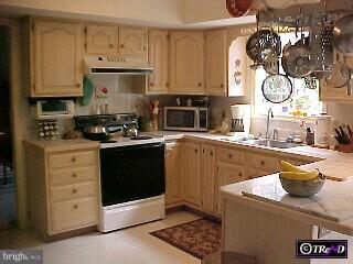 1356 Skelp Level Road Downingtown, PA 19335 - Photo 4 of 6 Gallery Image 4