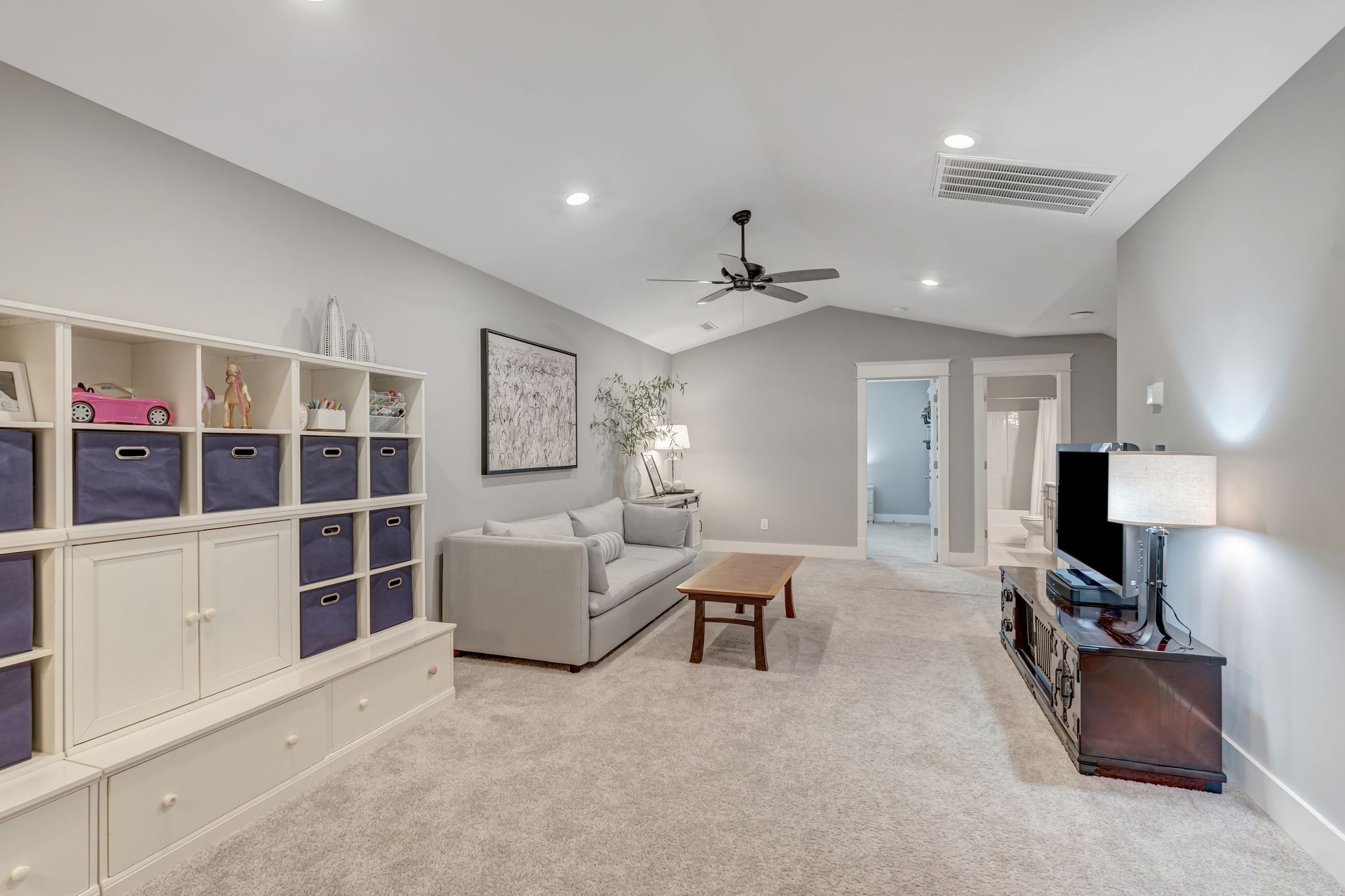 607 Beamon Drive Franklin, TN 37064 - Photo 33 of 45 a living room with furniture and a flat screen tv