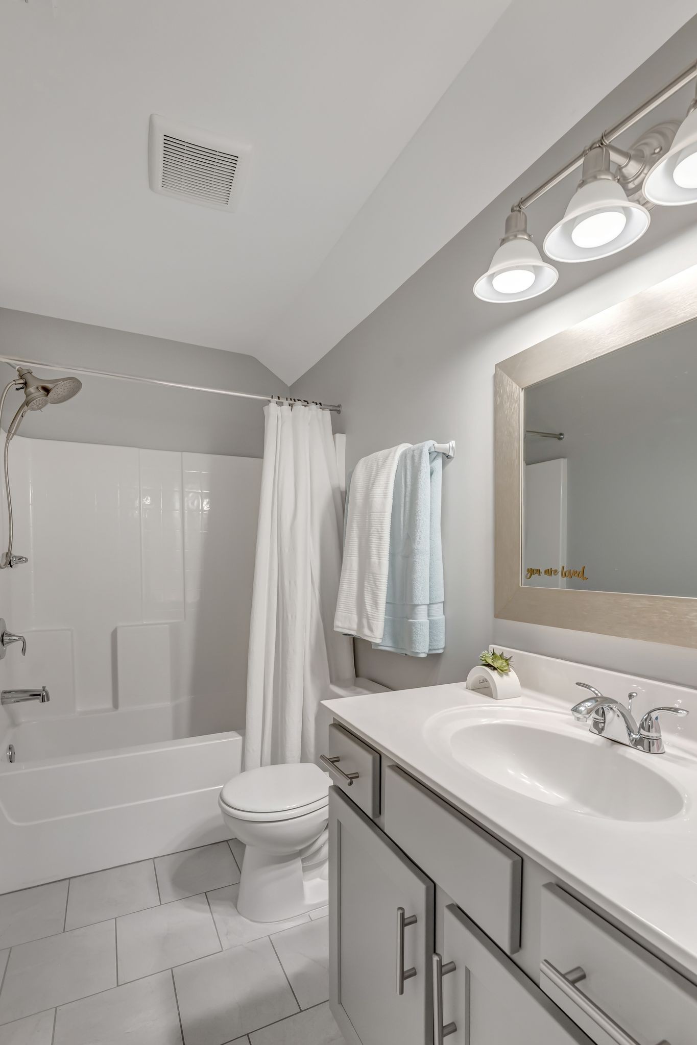 607 Beamon Drive Franklin, TN 37064 - Photo 34 of 45 a bathroom with a sink and a mirror