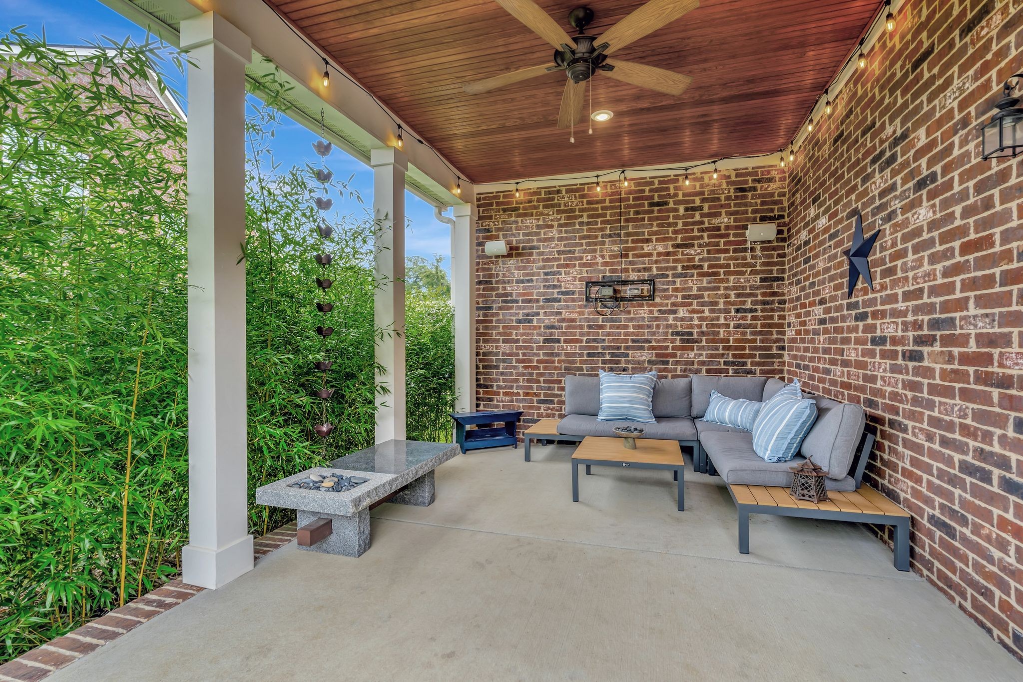 607 Beamon Drive Franklin, TN 37064 - Photo 42 of 45 a balcony with furniture