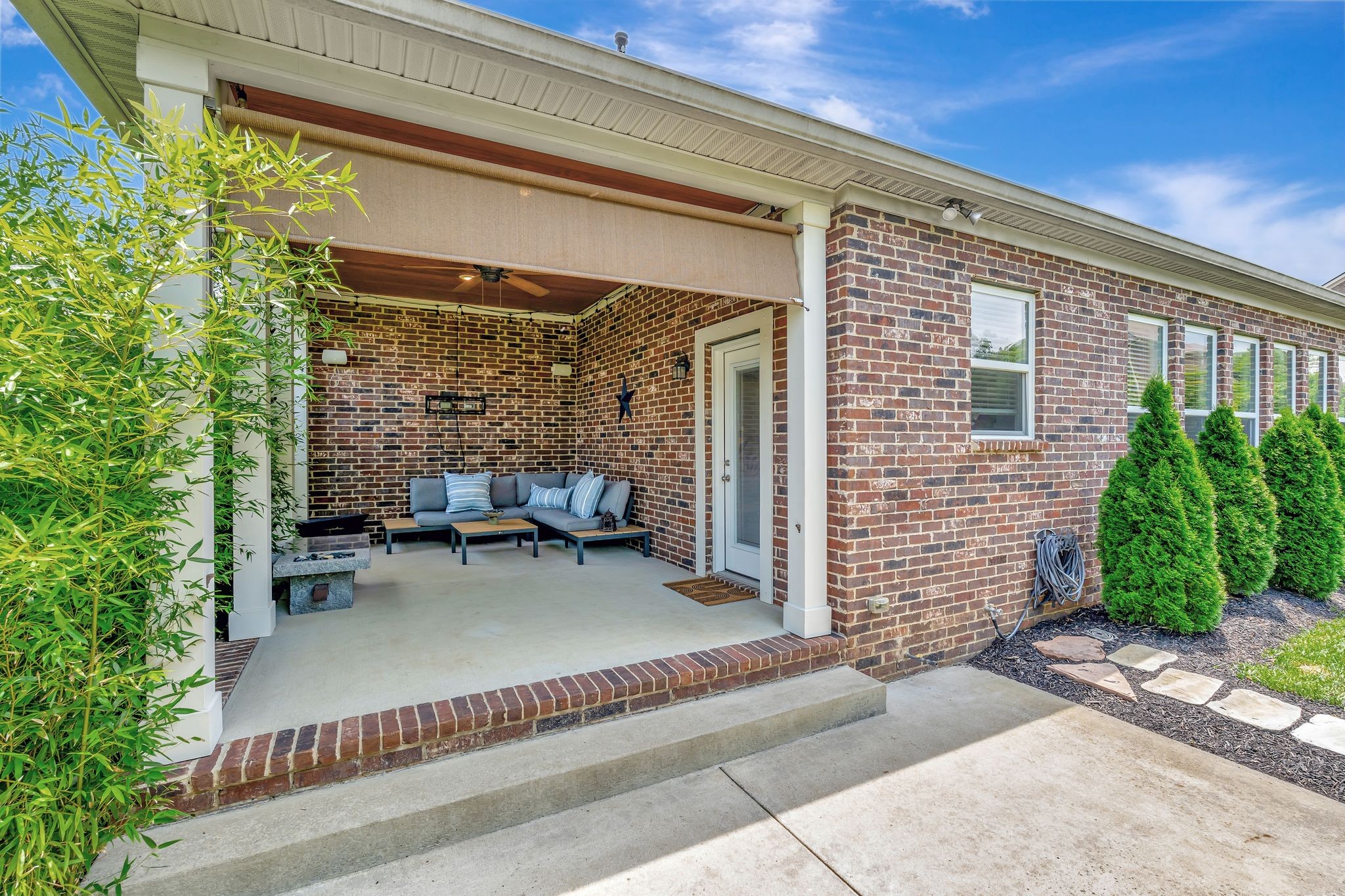 607 Beamon Drive Franklin, TN 37064 - Photo 43 of 45 a balcony with furniture and a potted plant