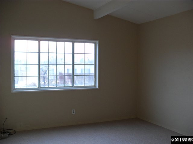 13605 Mt Whitney Street Reno, NV 89506 - Photo 8 of 10 Photo 8
