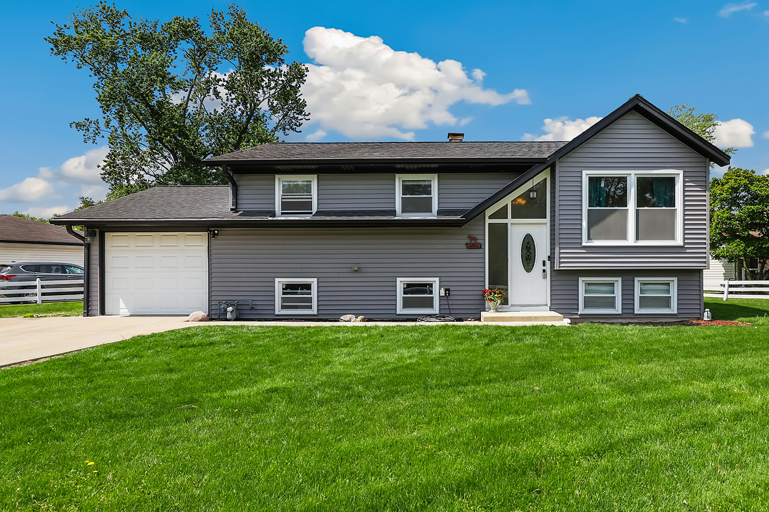 601 Ogden Road New Lenox, IL 60451 - Photo 1 of 14 Gallery Image 1