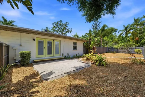 $1,595,000 | 3030 5th Street North, St. Petersburg, FL 33704