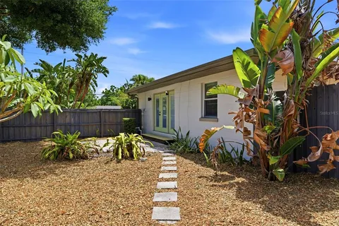 $1,595,000 | 3030 5th Street North, St. Petersburg, FL 33704