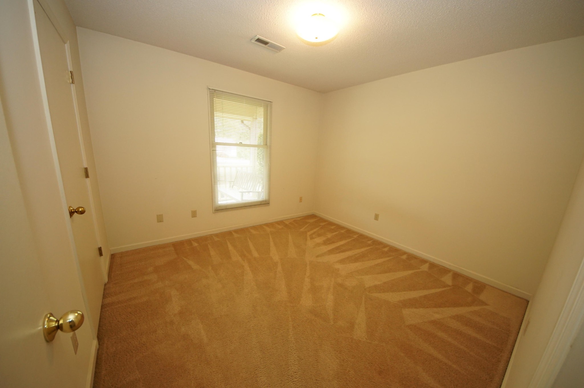 8848 Nubbin Ridge Road, Unit 1 Knoxville, TN 37923 - Photo 7 of 12 Gallery Image 7