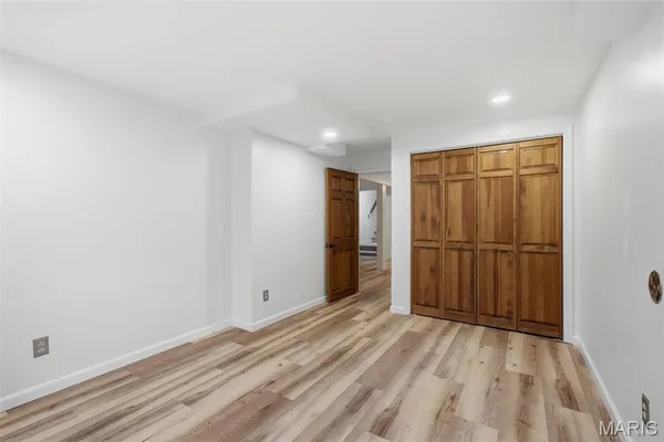 $925,000 | 9030 Middlewood Court, Sunset Hills, MO 63127