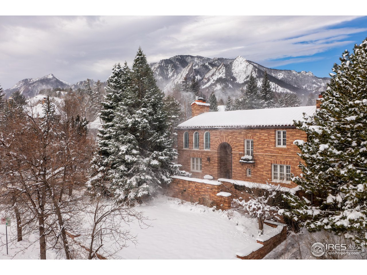 Tuscan Vernacular Revival : "Colorado Style" coined by CU architect Charles Klauder