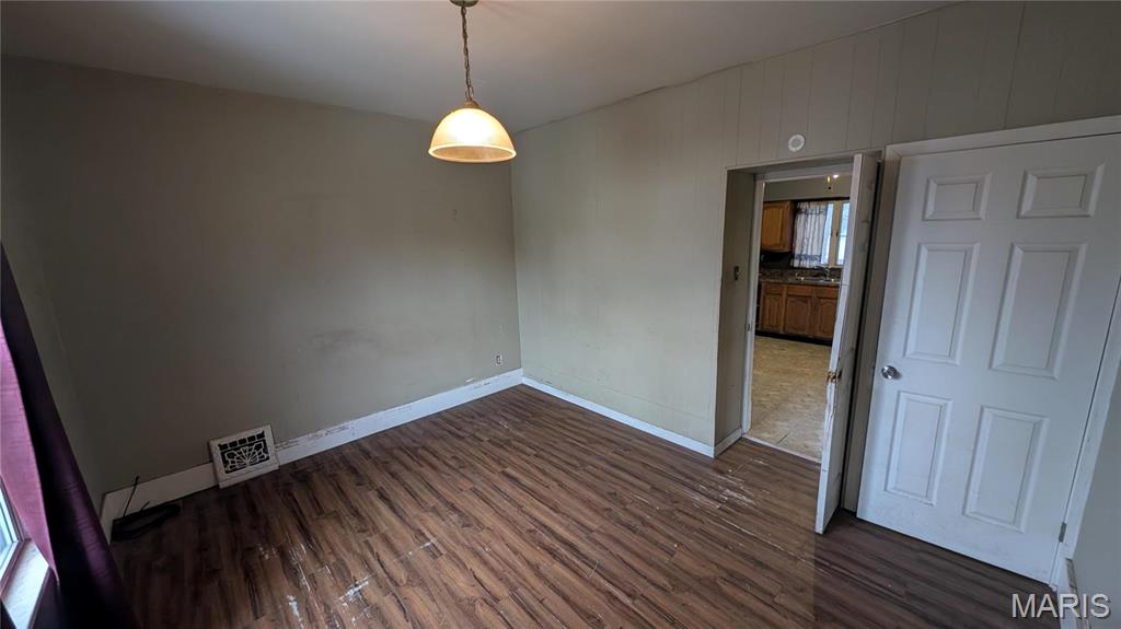 12532 Bellefontaine Road St. Louis, MO 63138 - Photo 15 of 34