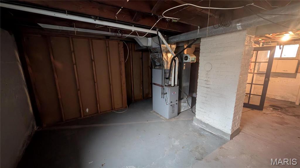 12532 Bellefontaine Road St. Louis, MO 63138 - Photo 25 of 34