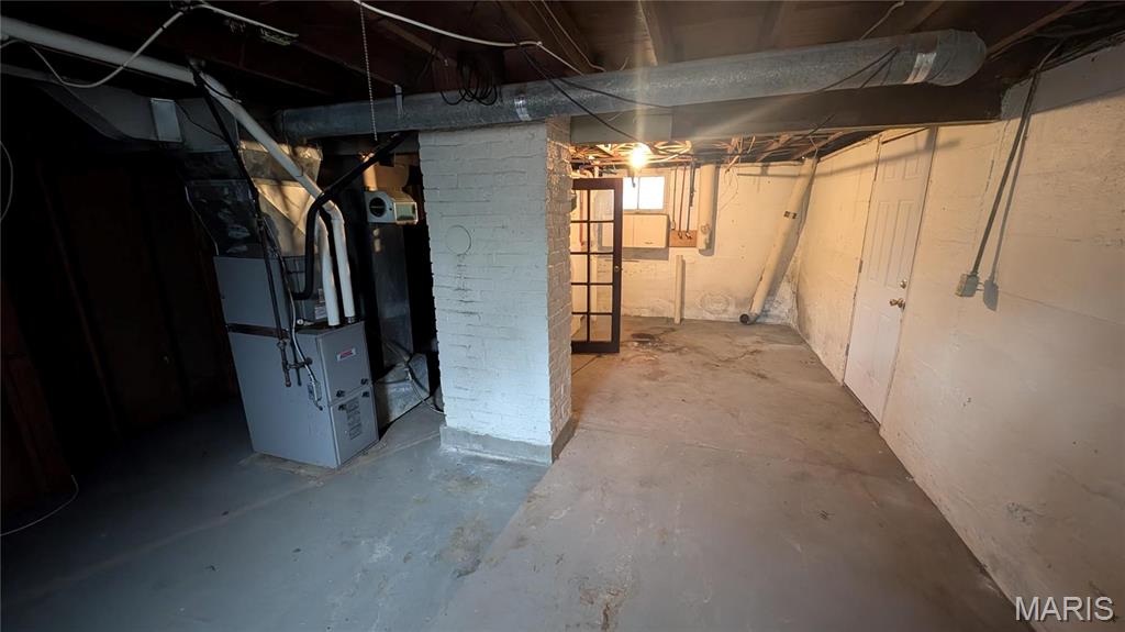 12532 Bellefontaine Road St. Louis, MO 63138 - Photo 26 of 34