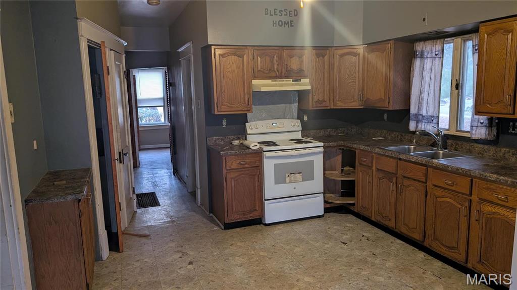 12532 Bellefontaine Road St. Louis, MO 63138 - Photo 9 of 34