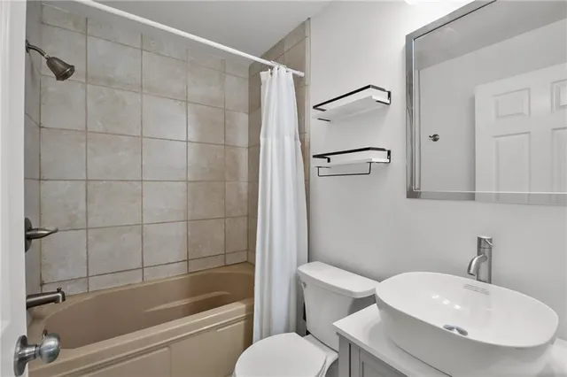 $2,100 | Undisclosed Address, Slidell, LA 70458