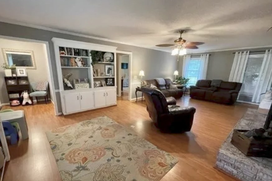 7197 Francis Marion Road Pamplico, SC 29583 - Photo 4 of 8 Gallery Image 4