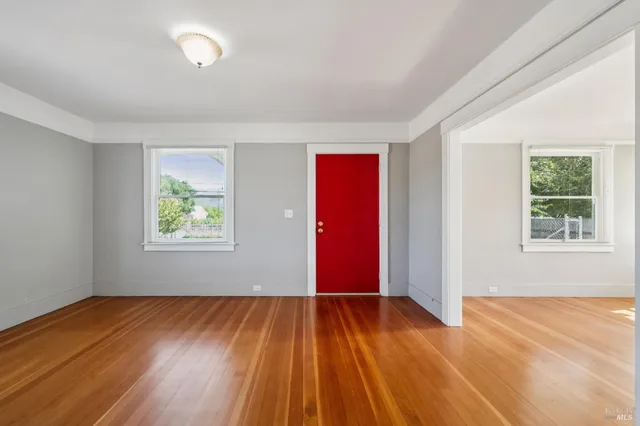 $1,200,000 | 17260 Arnold Drive, Sonoma, CA 95476