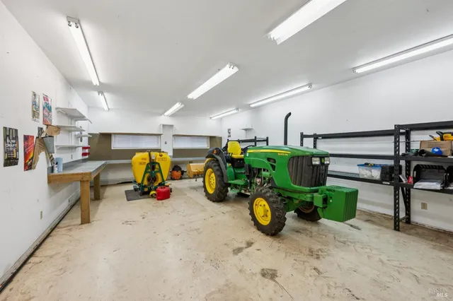 $1,200,000 | 17260 Arnold Drive, Sonoma, CA 95476