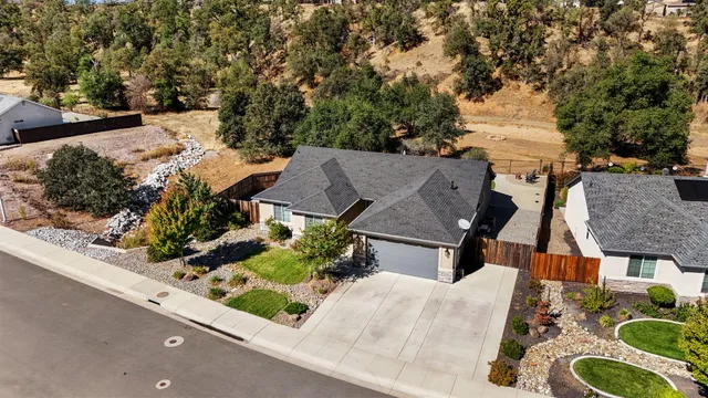 $459,000 | 20216 Ballentine Drive, Anderson, CA 96007