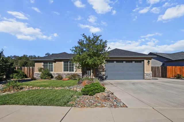 $459,000 | 20216 Ballentine Drive, Anderson, CA 96007