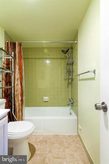 1121 University Boulevard West Silver Spring, MD 20902 - Photo 13 of 20 a bathroom with a toilet and shower