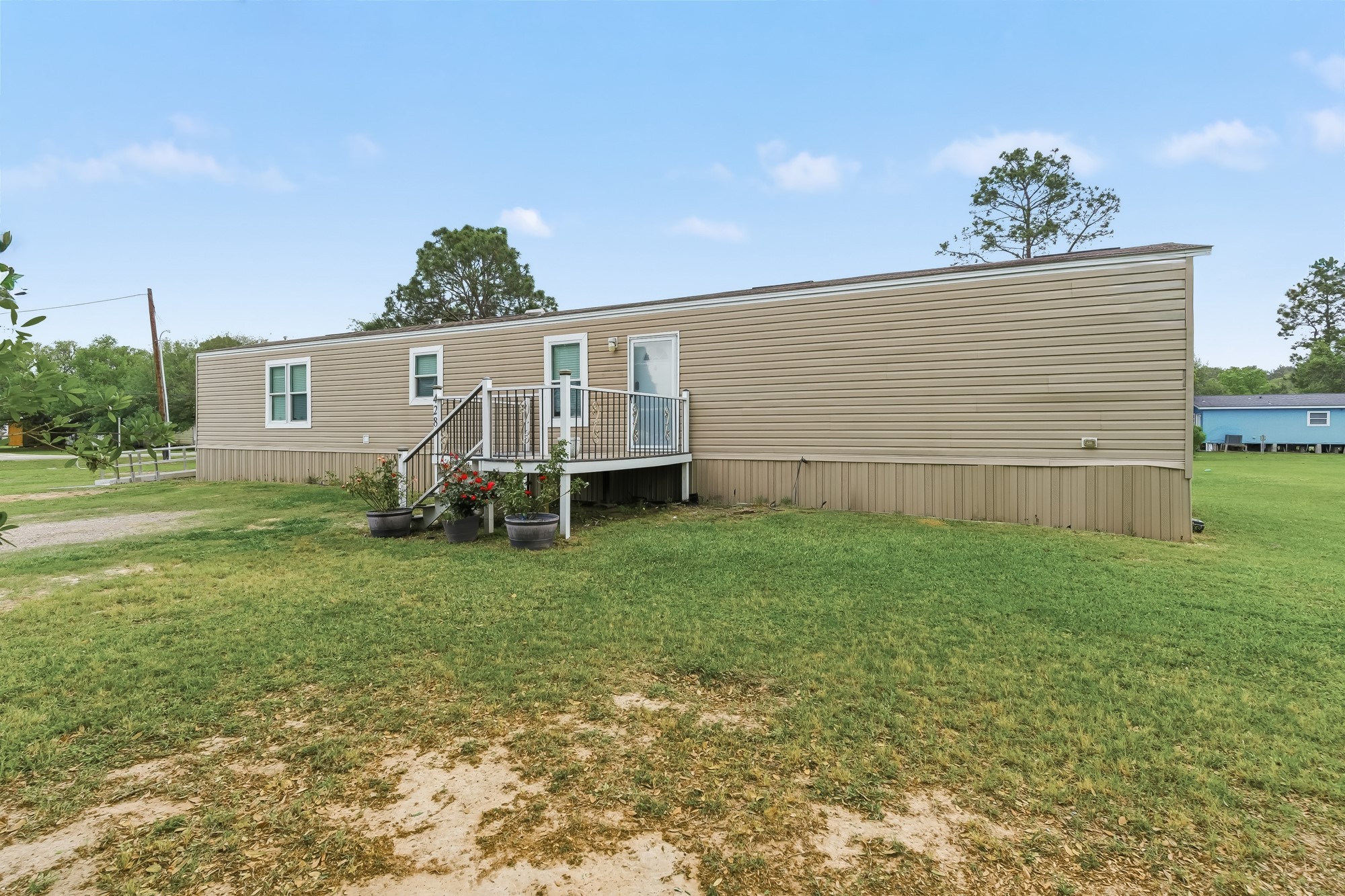 428 Pine Avenue Winnie, TX 77665 - Photo 33 of 36