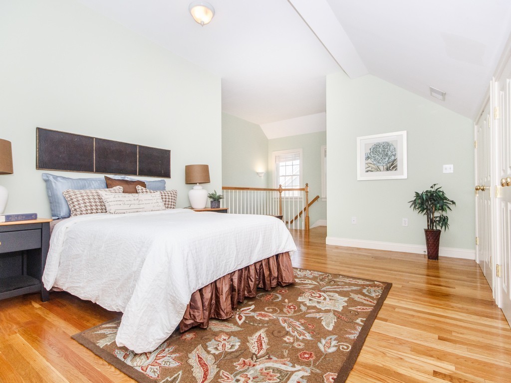220 Grove Street, Unit 1 Waltham, MA 02453 - Photo 11 of 18