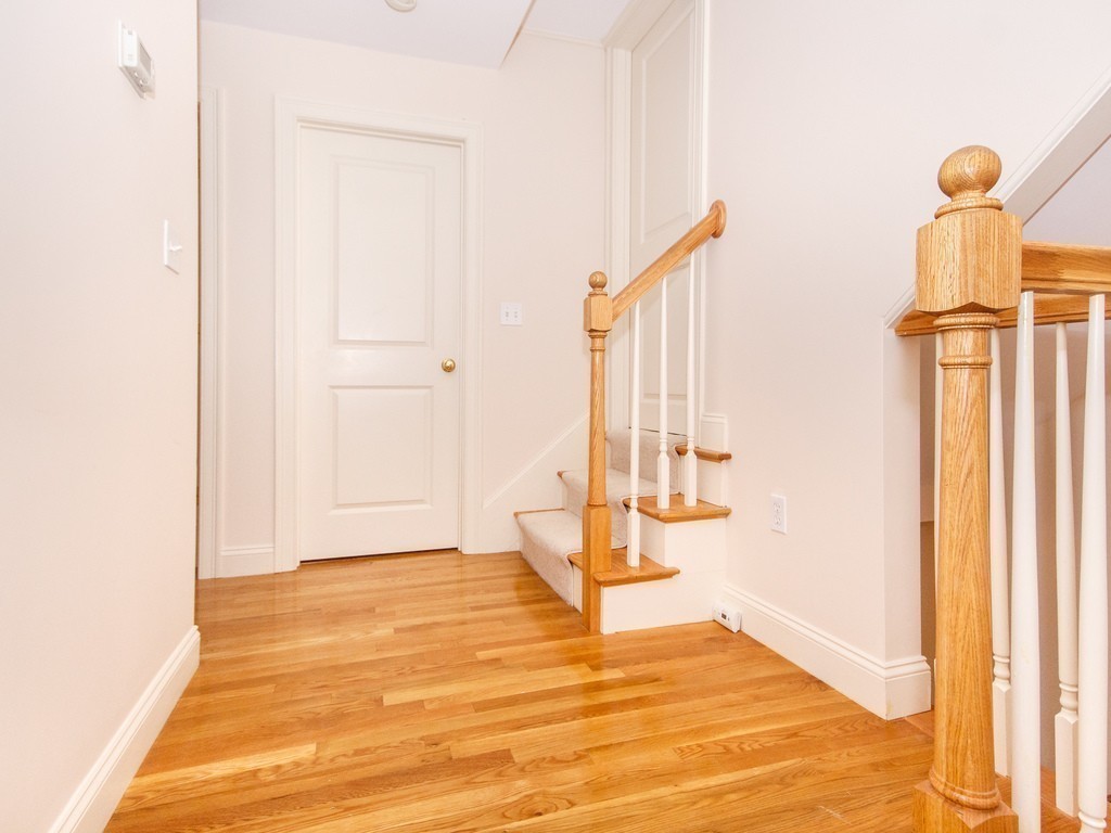220 Grove Street, Unit 1 Waltham, MA 02453 - Photo 12 of 18