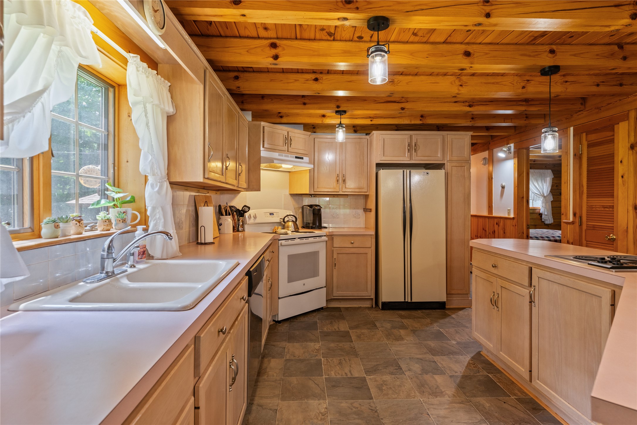 286 King Road Greene, NY 13778 - Photo 12 of 48
