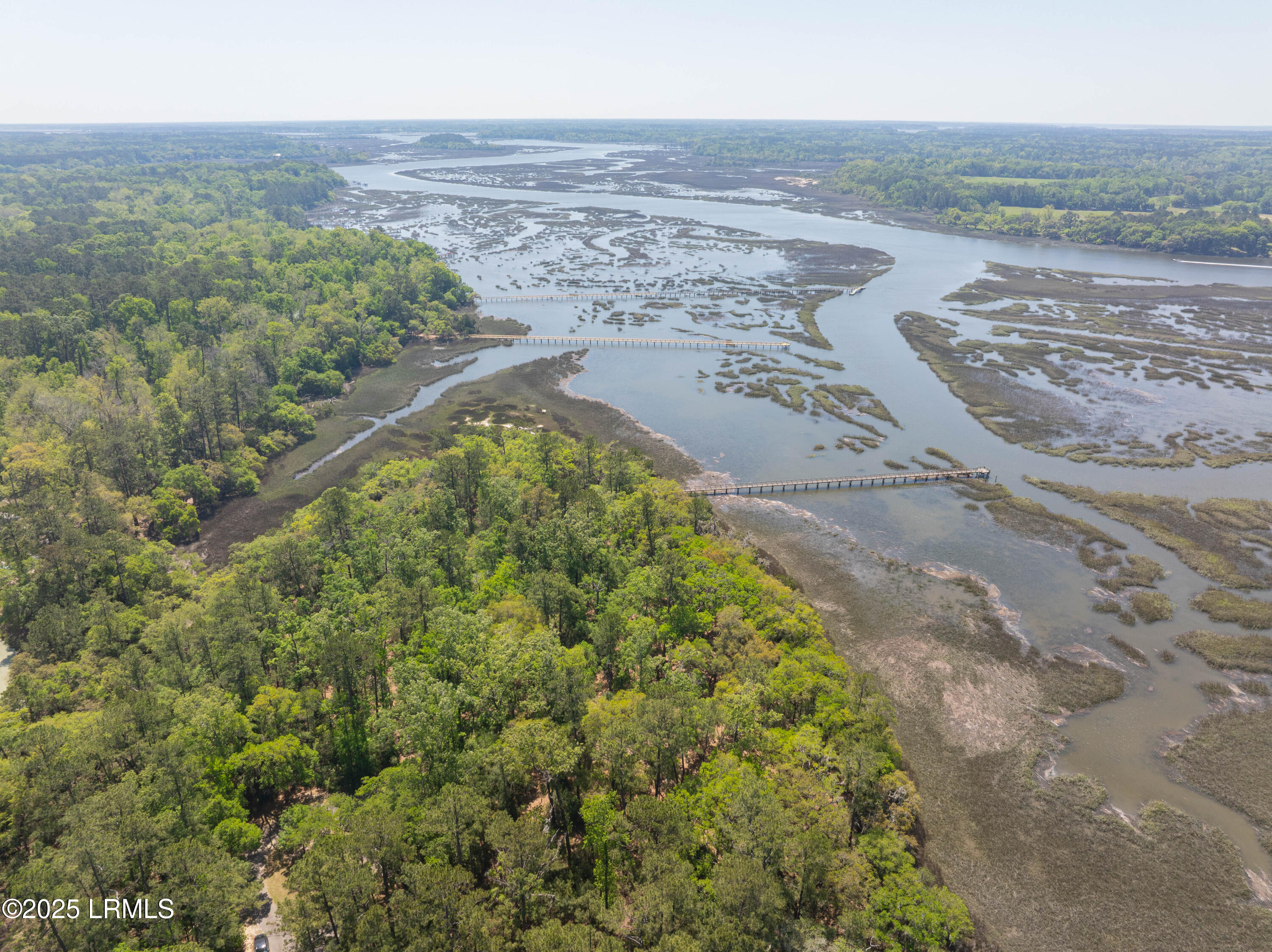 24 Sheldon Drive Seabrook, SC 29940 - Photo 5 of 49 24 Sheldon-3