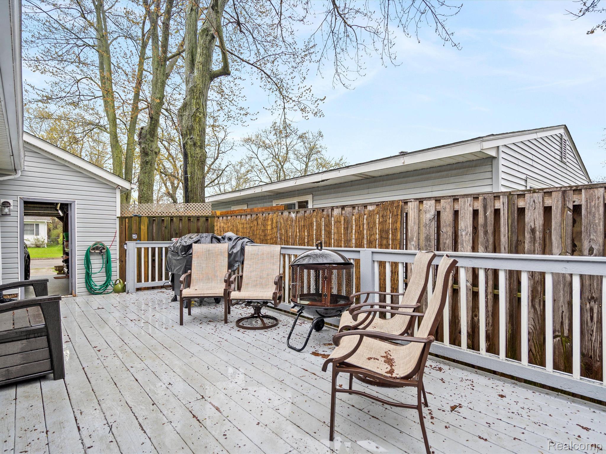 391 4th Street Pontiac, MI 48340 - Photo 23 of 28 Gallery Image 23
