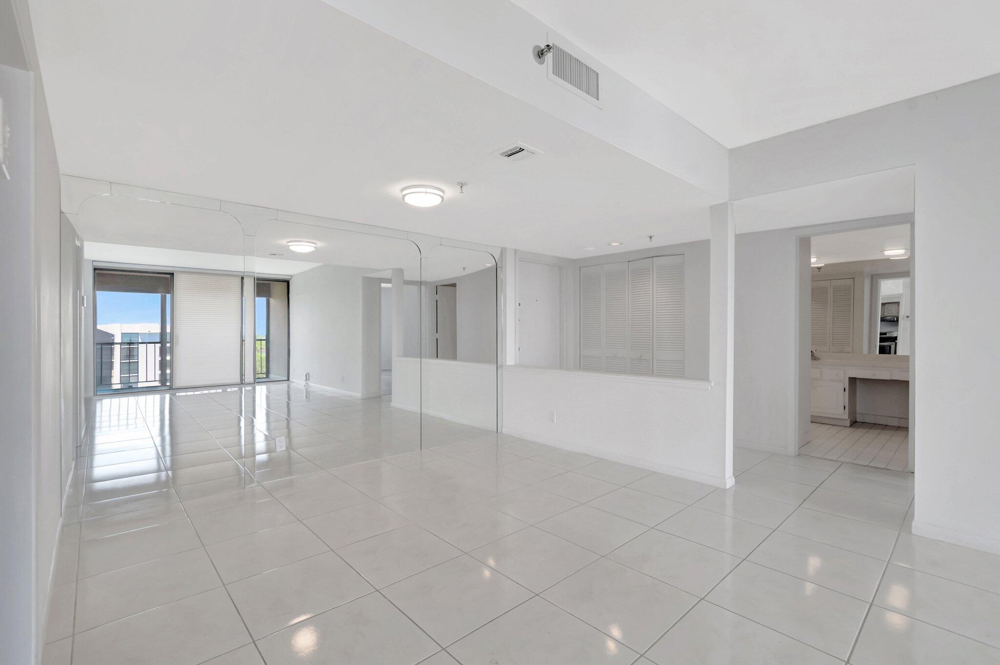 7802 Lakeside Boulevard, Unit 783 Boca Raton, FL 33434 - Photo 2 of 46 3-web-or-mls-DSC_0150