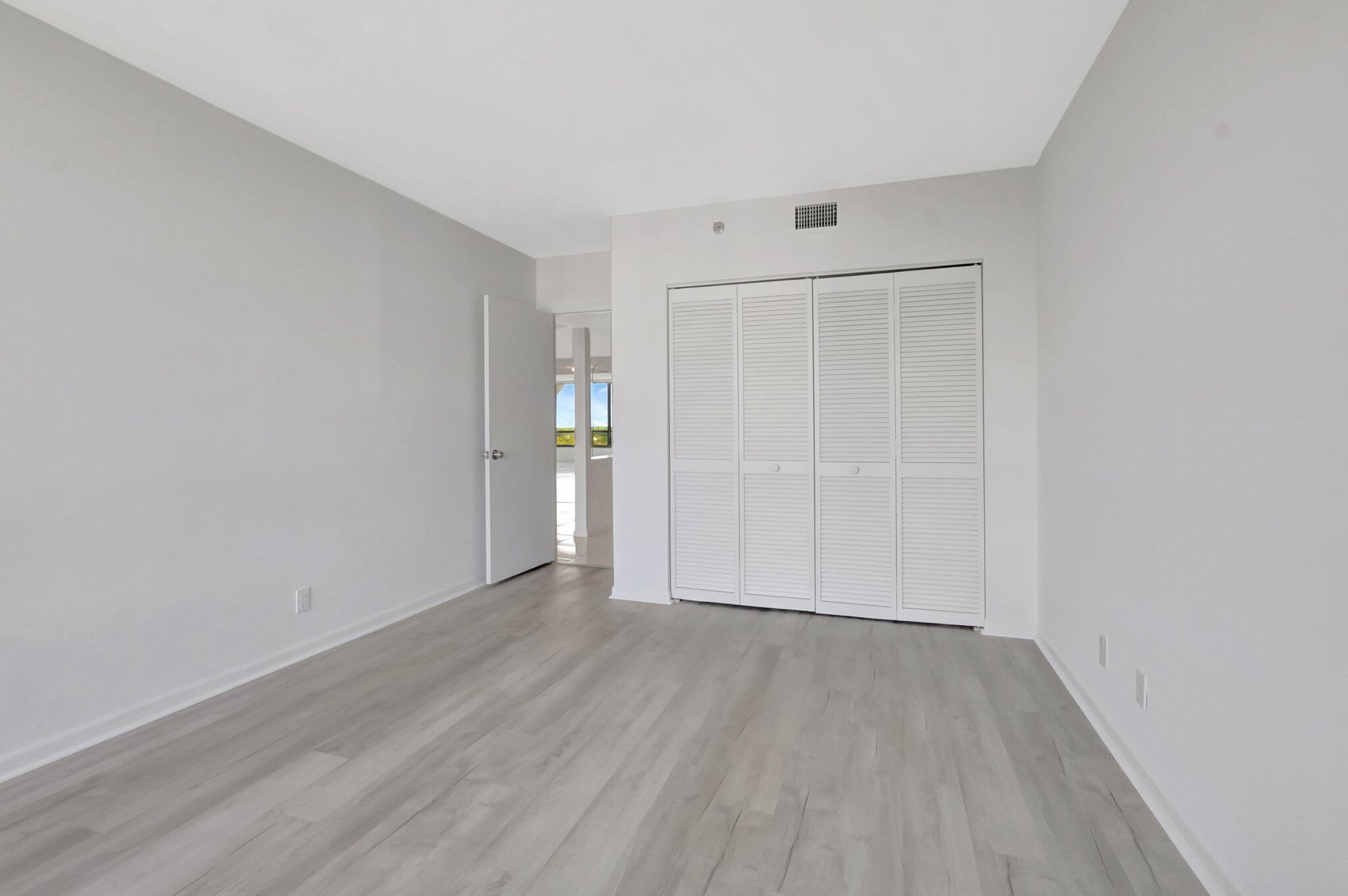 7802 Lakeside Boulevard, Unit 783 Boca Raton, FL 33434 - Photo 22 of 46 25-web-or-mls-DSC_0265