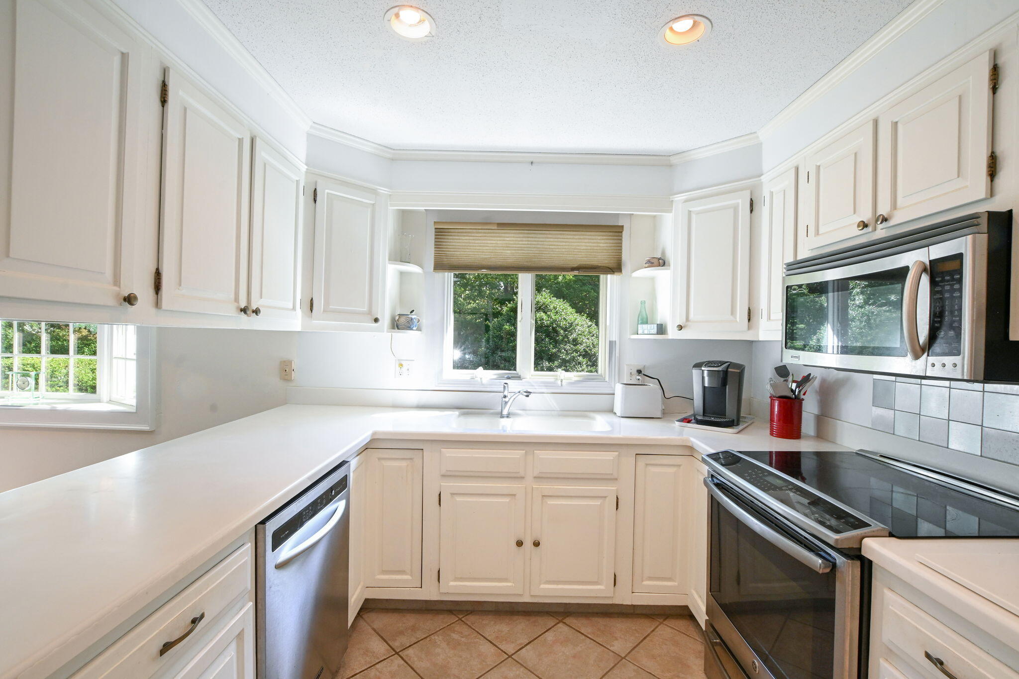 9 Faunce Mountain Road Sandwich, MA 02563 - Photo 7 of 28 Kitchen