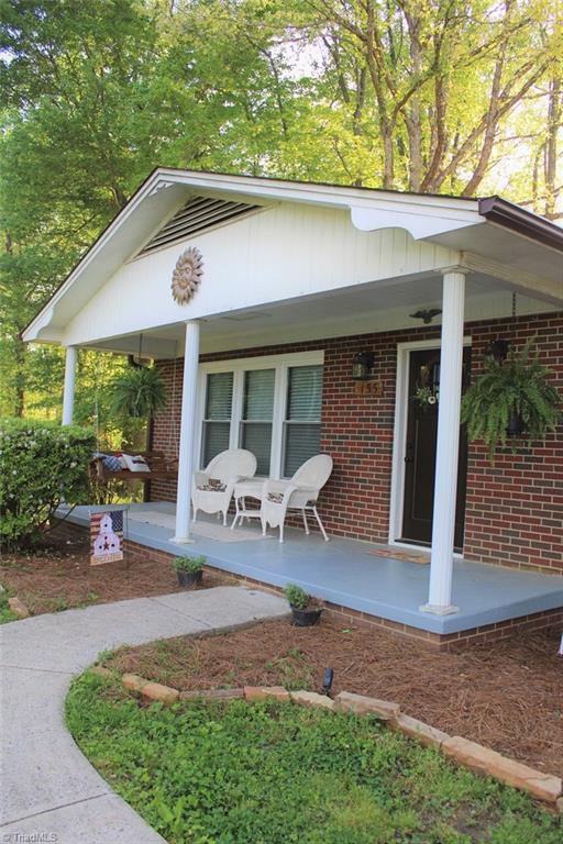 155 Parks Road Elkin, NC 28621 - Photo 3 of 29 Gallery Image 3