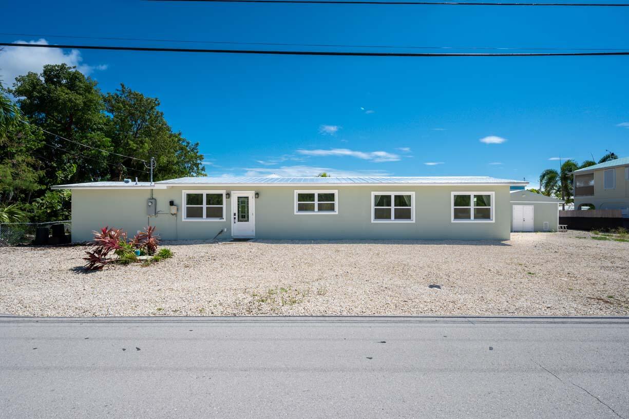 133 Indies Road Summerland Key, FL 33042 - Photo 22 of 30 Front of House