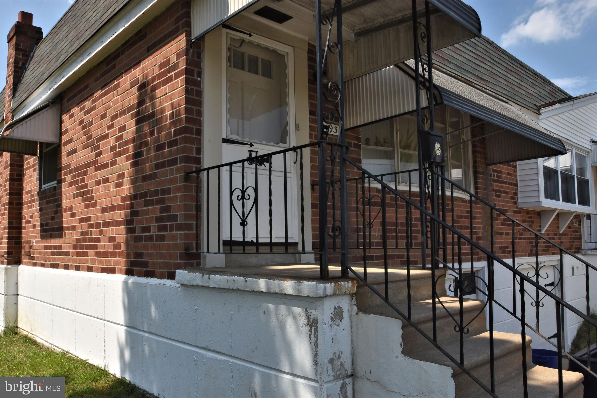 11930 Covert Road Philadelphia, PA 19154 - Photo 3 of 31 Gallery Image 3