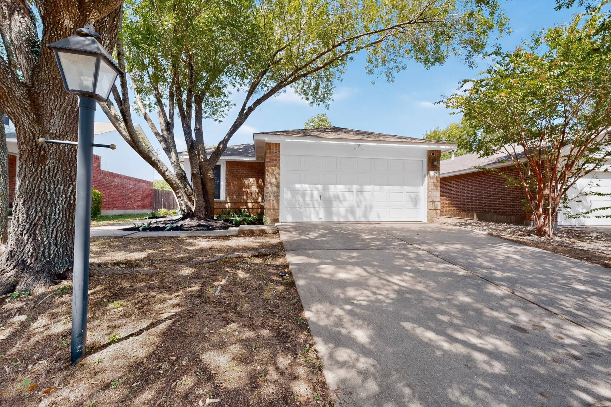 1825 Friars Tale Lane Austin, TX 78748 - Photo 2 of 35 Gallery Image 2